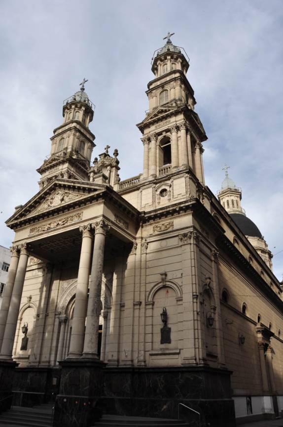 Uma das igrejas em Rosário, na Argentina